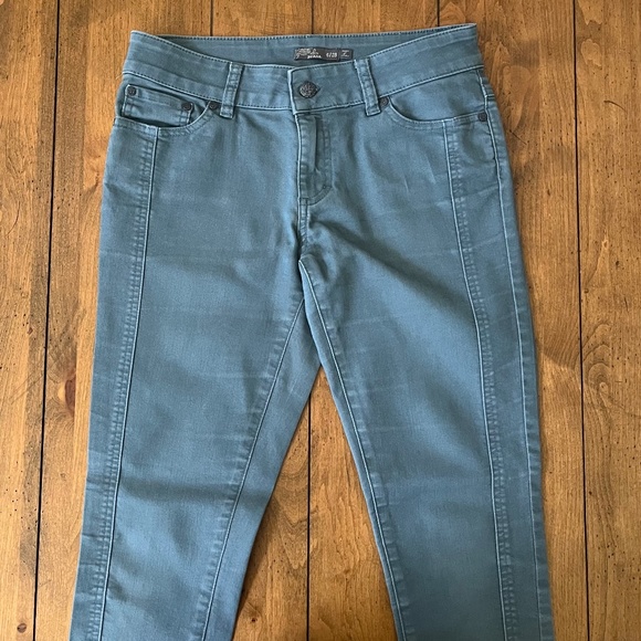 Prana Carlotta Cropped Jeans (Size 6 / 28) - Picture 6 of 10